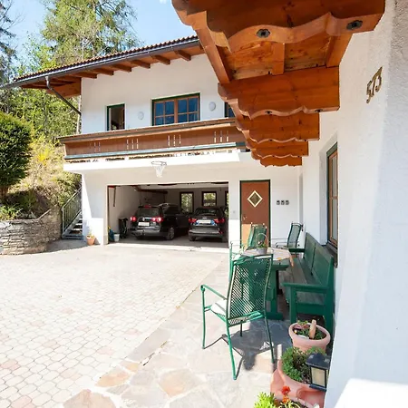 Comfortable In With Garden Appartement