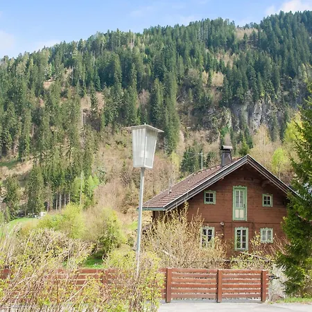 Apartment Comfortable In With Garden
