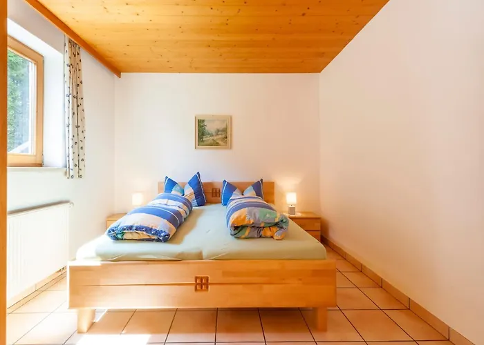 Apartamento Comfortable In With Garden Mayrhofen