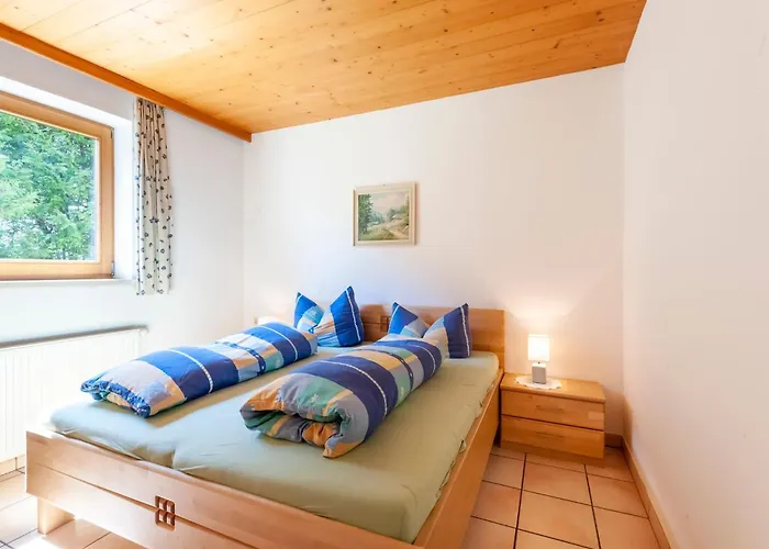 Apartamento Comfortable In With Garden Mayrhofen