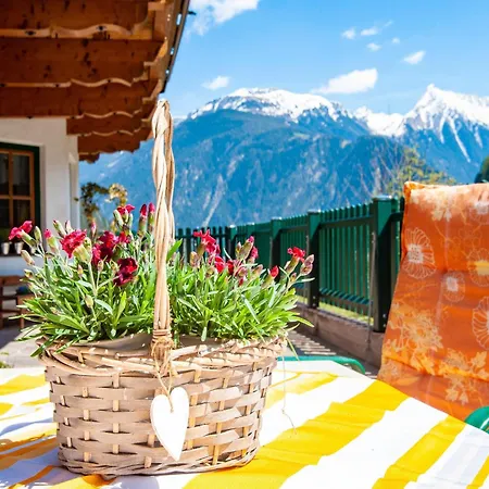 Comfortable In With Garden Mayrhofen